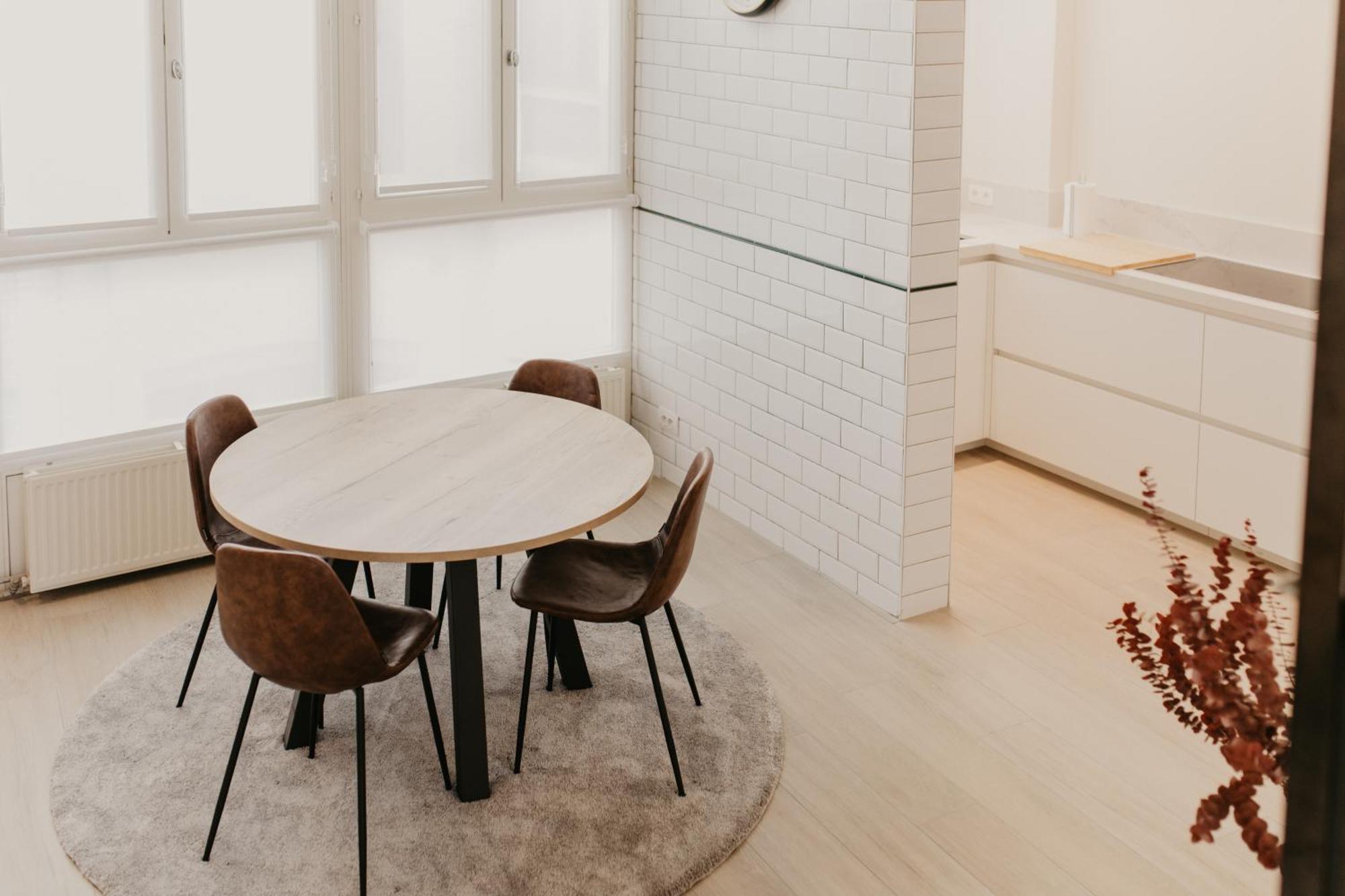 Blue Bird Residence Suite Moriaan Антверпен Екстериор снимка