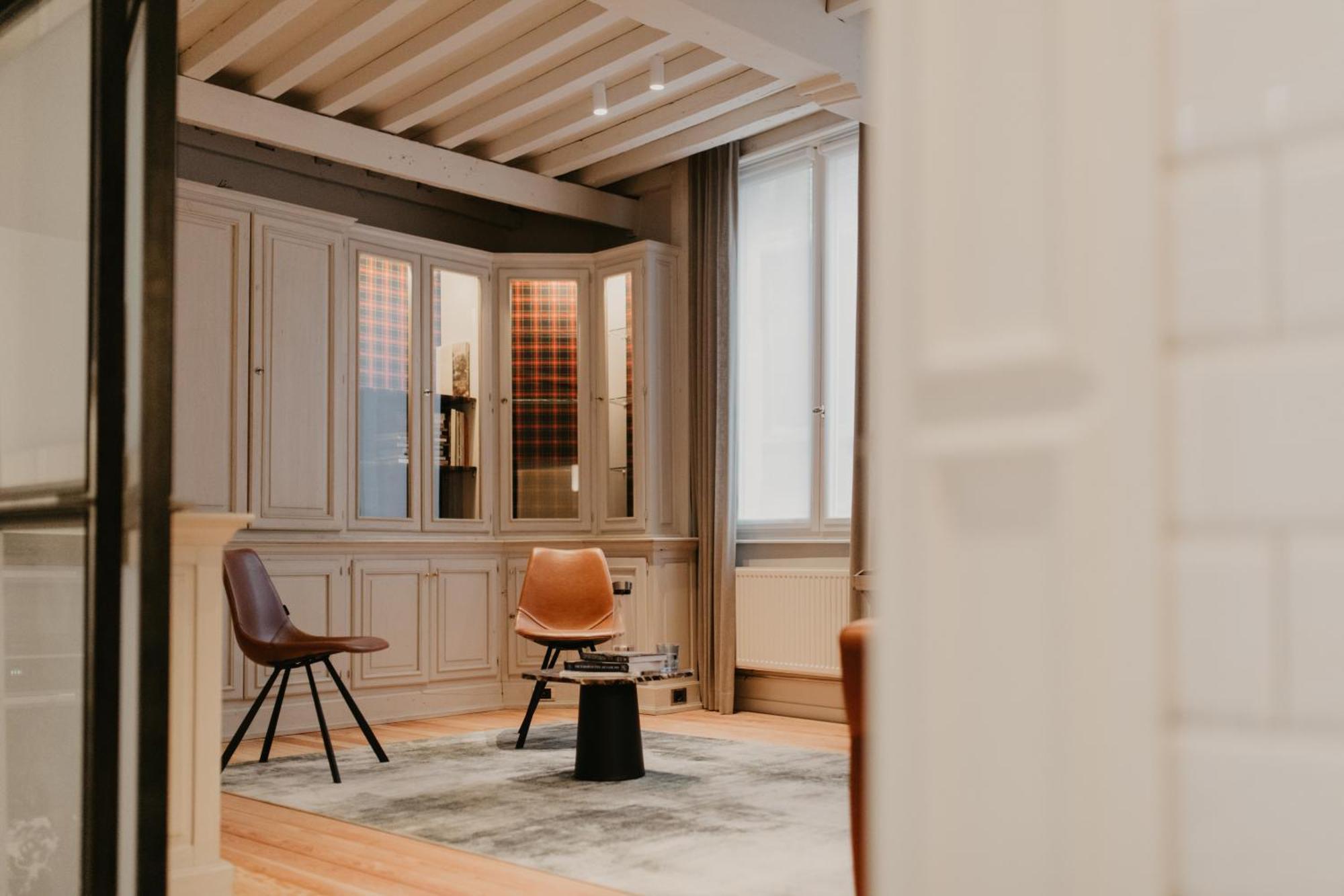 Blue Bird Residence Suite Moriaan Антверпен Екстериор снимка